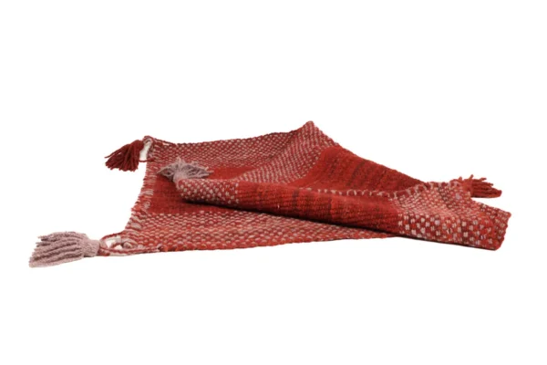 Heritage Comfort Small Red Rug with White Speckles - Image 3