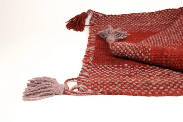 Heritage Comfort Small Red Rug with White Speckles - Image 4