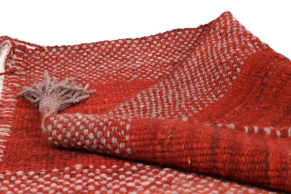 Heritage Comfort Small Red Rug with White Speckles - Image 6