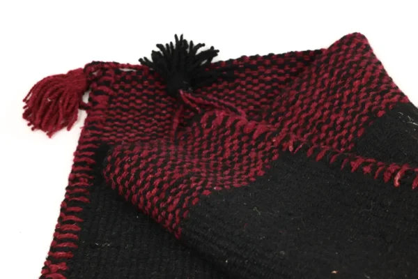 Heritage Comfort Small Black Rug with Red Speckles - Image 6